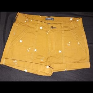 Earthworks Camp Short